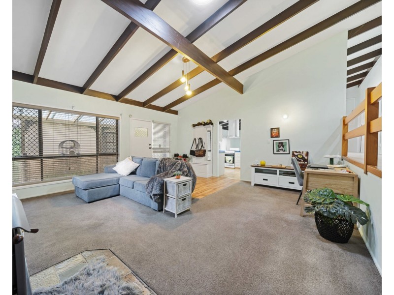 22 Hoey Street, Kearneys Spring QLD 4350