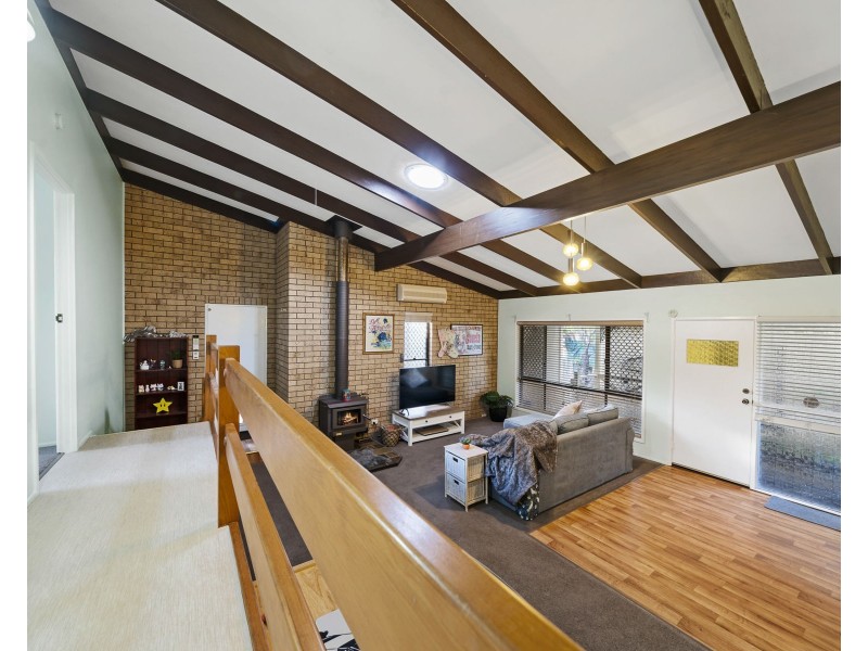 22 Hoey Street, Kearneys Spring QLD 4350
