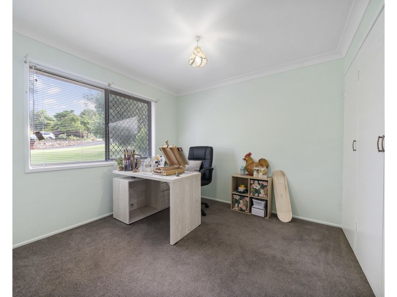 22 Hoey Street, Kearneys Spring QLD 4350