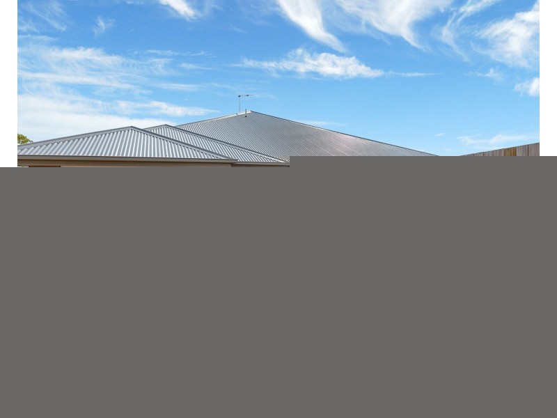 2/4 Grace View Street, Darling Heights QLD 4350