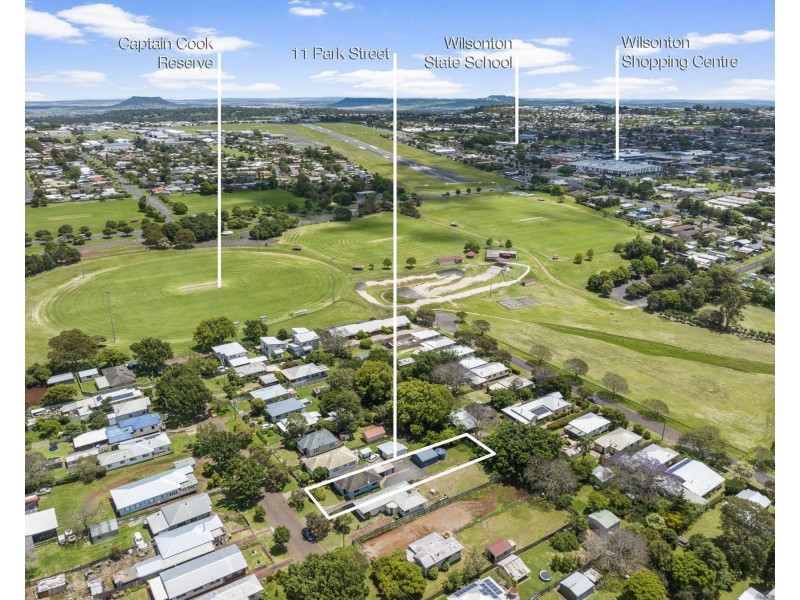 11 Park Street, Wilsonton QLD 4350