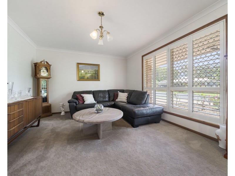 56 Bouganvillea Drive, Middle Ridge QLD 4350