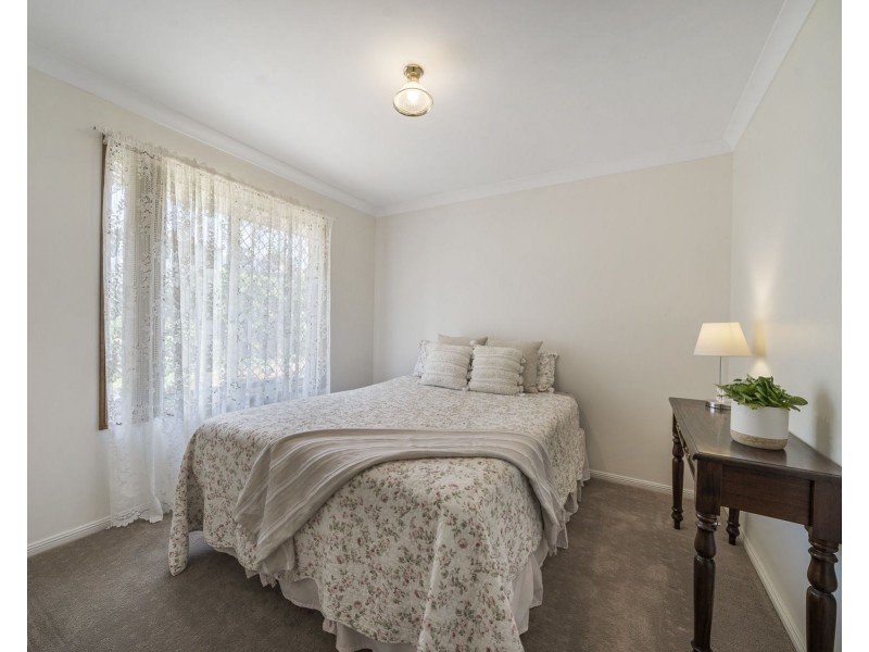 56 Bouganvillea Drive, Middle Ridge QLD 4350