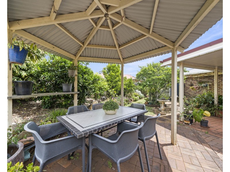 56 Bouganvillea Drive, Middle Ridge QLD 4350