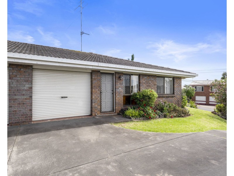 1/11 Cullen Court, Rockville QLD 4350