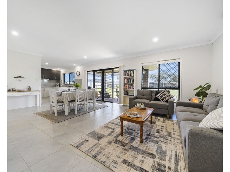 22 Triller Street, Meringandan West QLD 4352