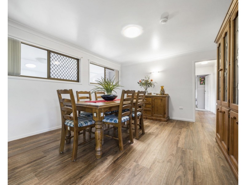 34 Barrymount Crescent, Mount Lofty QLD 4350