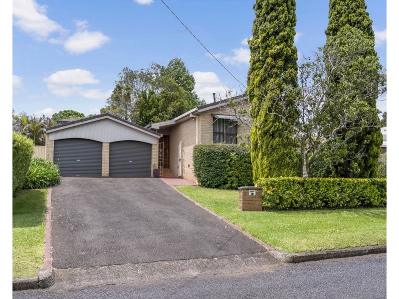 34 Barrymount Crescent, Mount Lofty QLD 4350