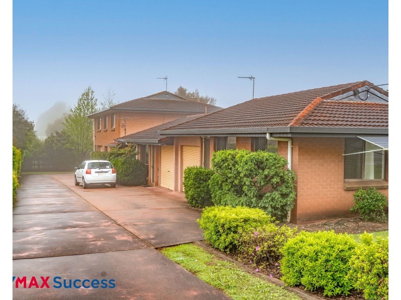 2/312 West Street, Kearneys Spring QLD 4350