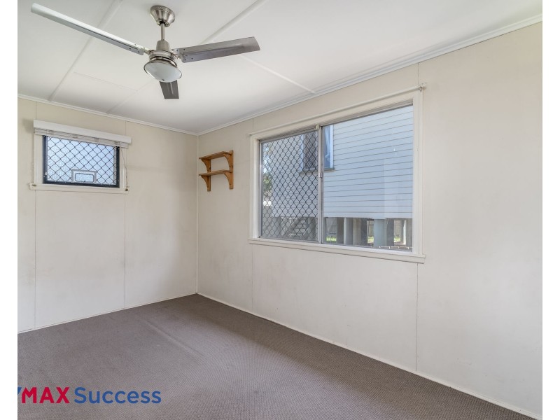 111 Ruthven Street, Harlaxton QLD 4350