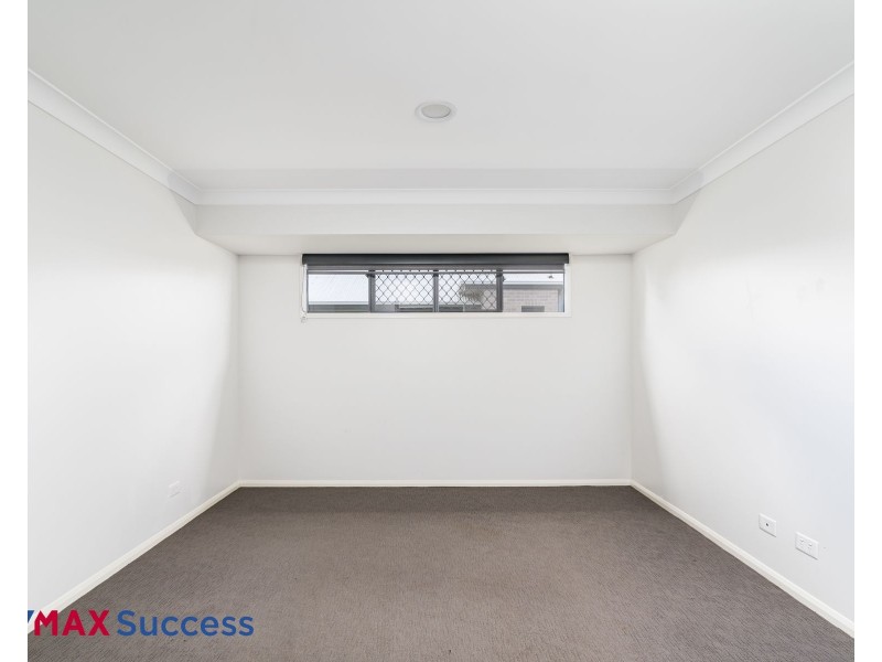 19 Entabeni Drive, Kearneys Spring QLD 4350