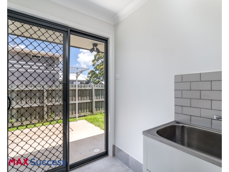 19 Entabeni Drive, Kearneys Spring QLD 4350