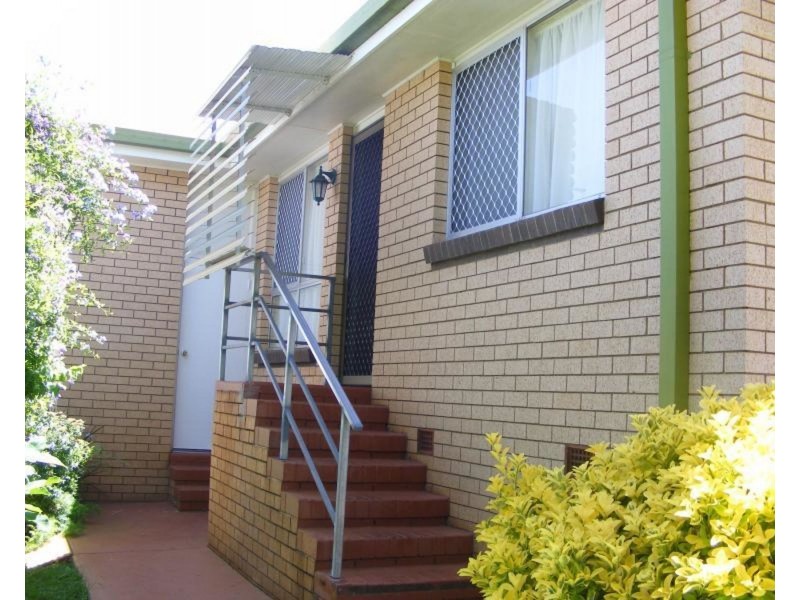 2/2 Kent Street, East Toowoomba QLD 4350