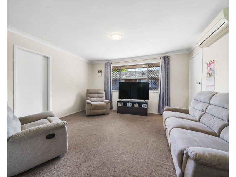 1, 2, 3/24 Warwick Street, Harristown QLD 4350