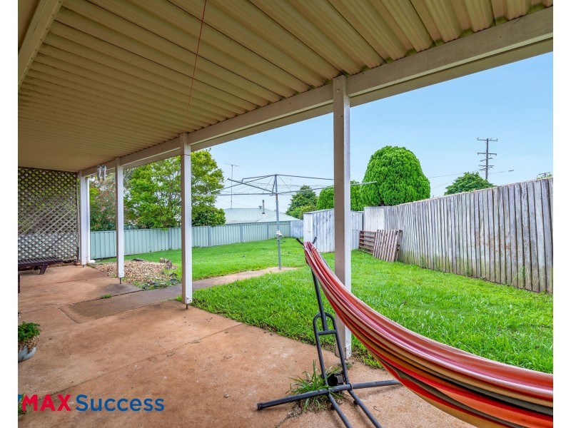 53 Brigalow Street, Newtown QLD 4350