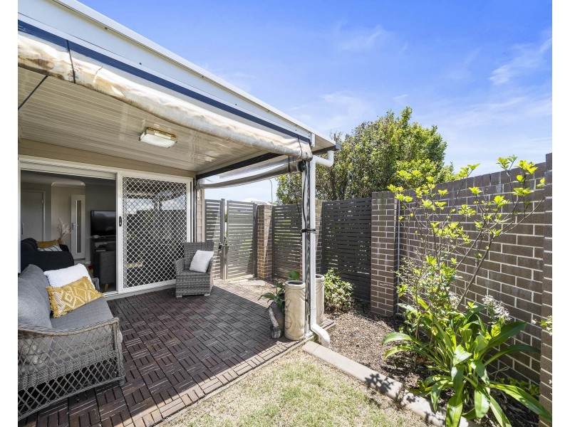 1/16 McMorrow Street, Kearneys Spring QLD 4350