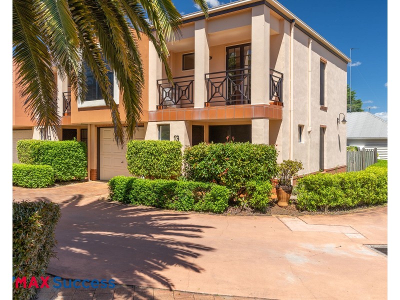 13/1A Stirling Street, East Toowoomba QLD 4350
