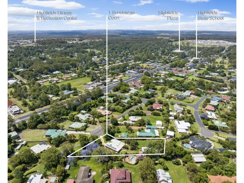 1 Sundowner Court, Highfields QLD 4352