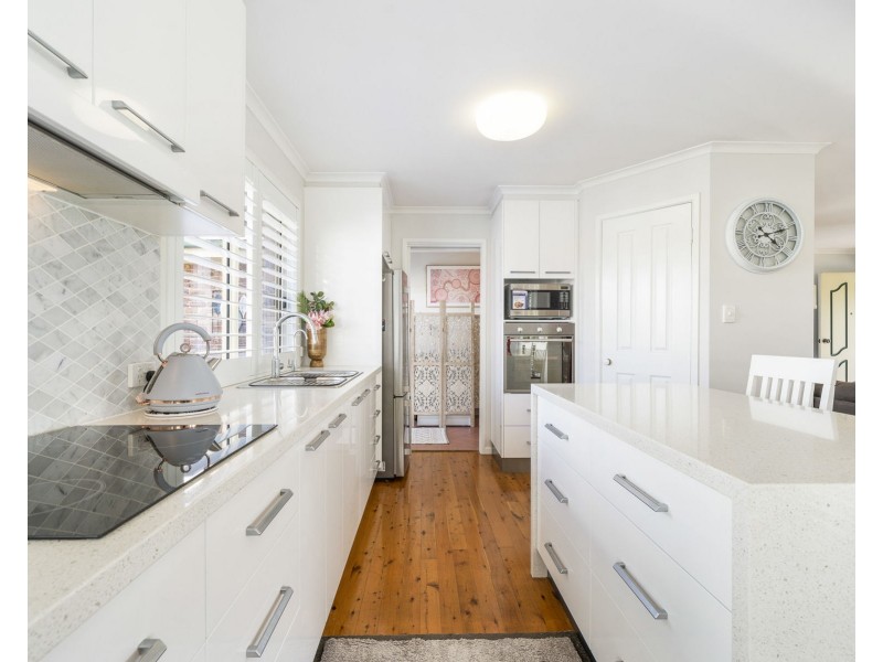 360 McDougall Street, Glenvale QLD 4350