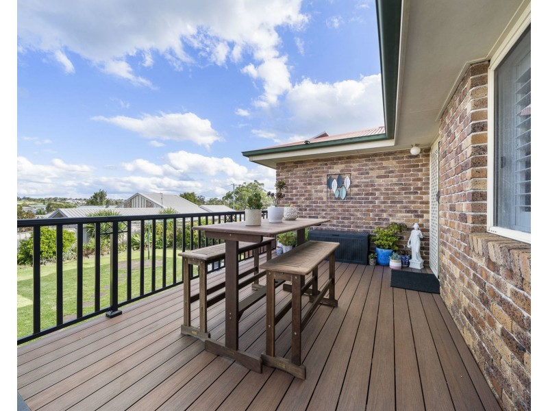 360 McDougall Street, Glenvale QLD 4350