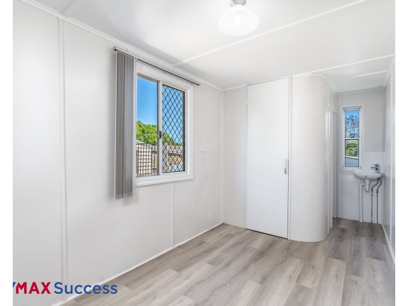 193 Campbell Street, Newtown QLD 4350