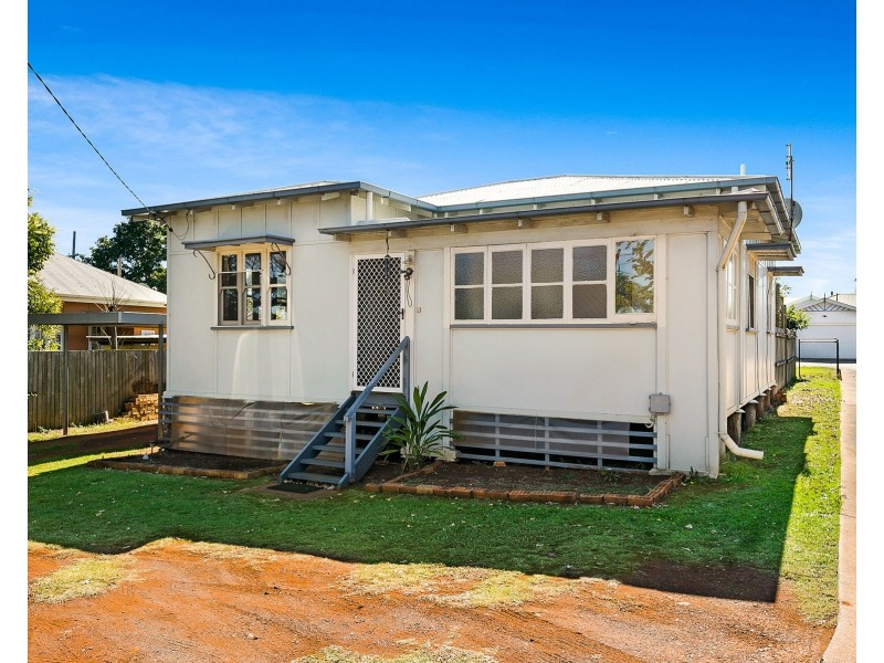 293 Alderley Street, South Toowoomba QLD 4350
