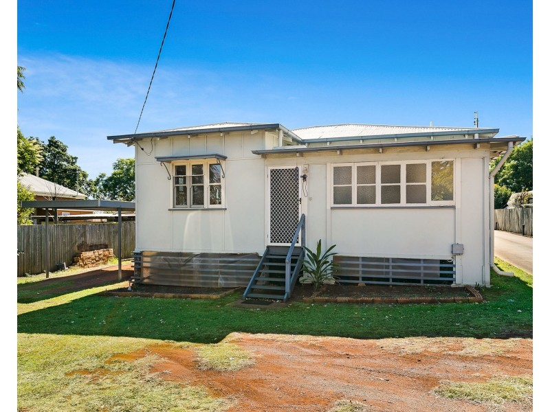 293 Alderley Street, South Toowoomba QLD 4350