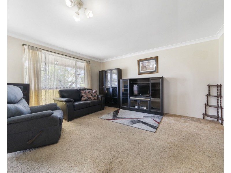 7 Cabarita Crescent, Glenvale QLD 4350