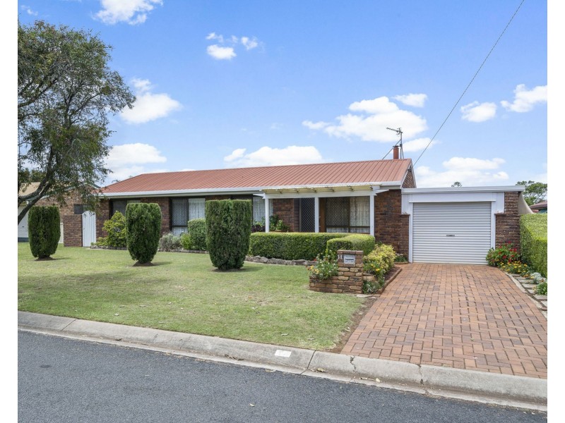 14 Poinciana Street, Newtown QLD 4350