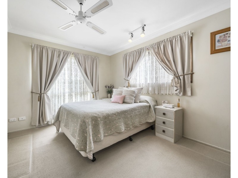 14 Poinciana Street, Newtown QLD 4350