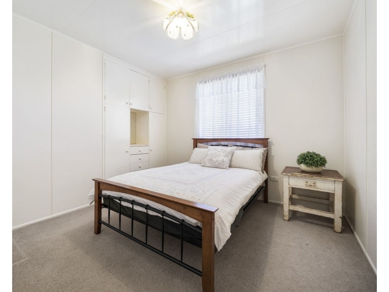 28 Perina Street, Wilsonton QLD 4350