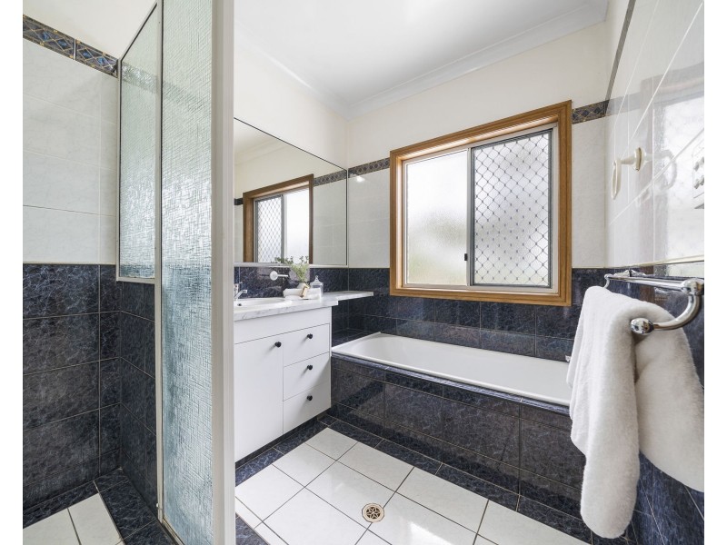 10 Clegg Street, Darling Heights QLD 4350