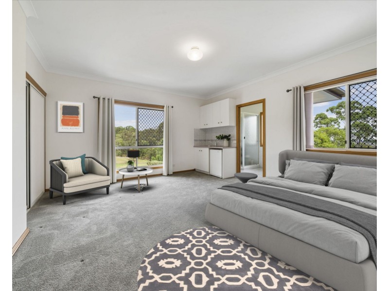 10 Clegg Street, Darling Heights QLD 4350