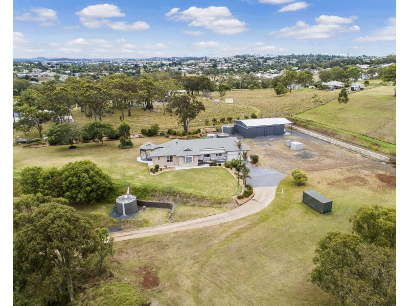 10 Clegg Street, Darling Heights QLD 4350