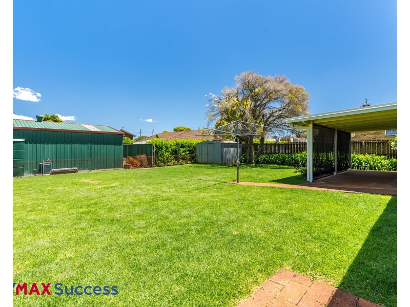 7 Mahogany Street, Newtown QLD 4350