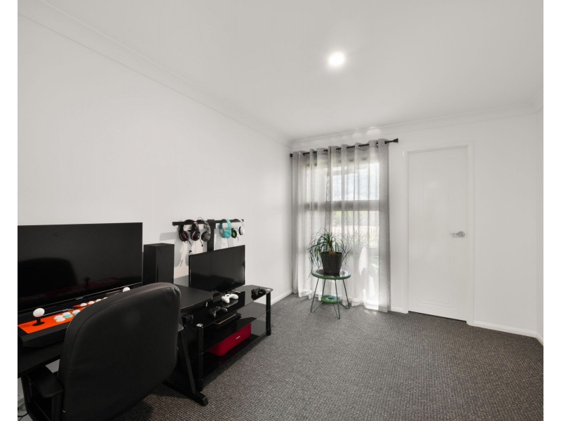 56 O’Neill Circuit, Kearneys Spring QLD 4350