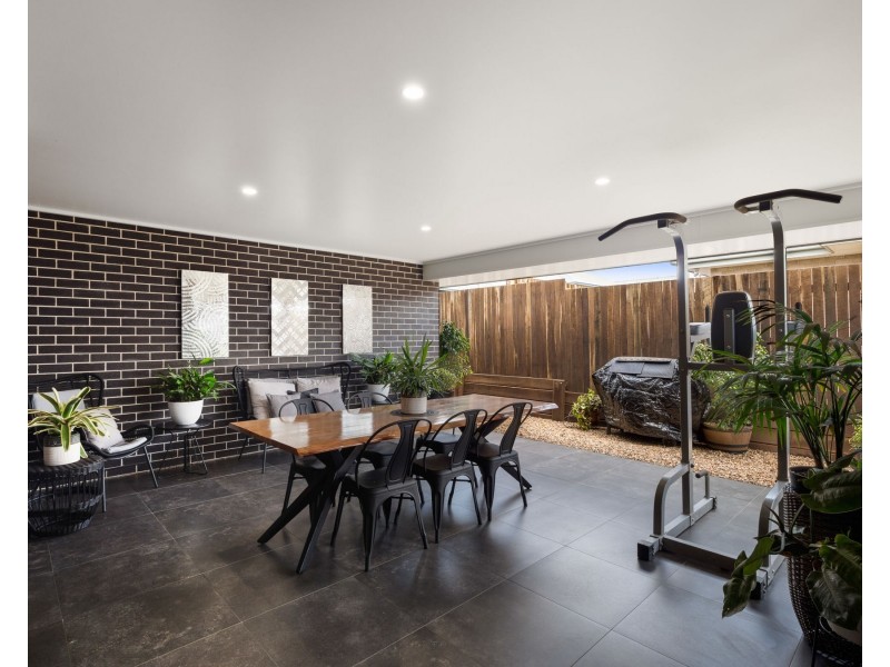 56 O’Neill Circuit, Kearneys Spring QLD 4350