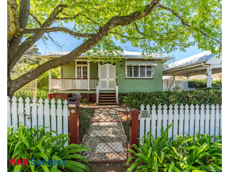 4 Lydwin Crescent, East Toowoomba QLD 4350
