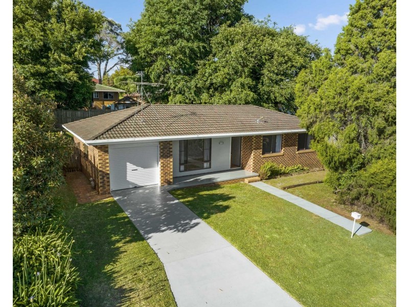 3 Agnes Street, Centenary Heights QLD 4350
