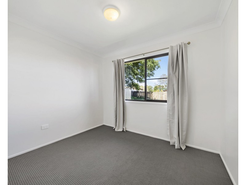 3 Agnes Street, Centenary Heights QLD 4350