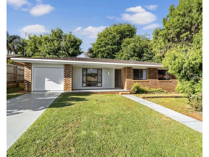 3 Agnes Street, Centenary Heights QLD 4350