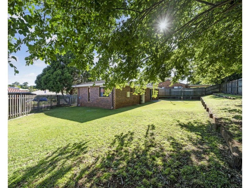 3 Agnes Street, Centenary Heights QLD 4350