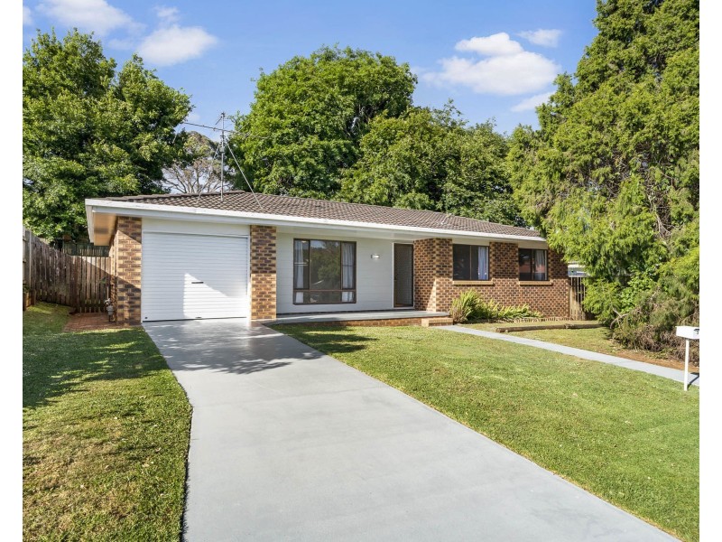 3 Agnes Street, Centenary Heights QLD 4350