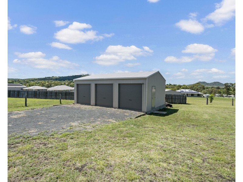 30 Sunshine Way, Kingsthorpe QLD 4400