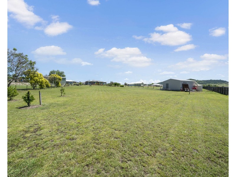 30 Sunshine Way, Kingsthorpe QLD 4400