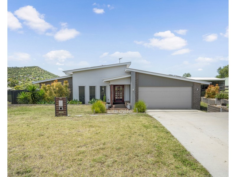 30 Sunshine Way, Kingsthorpe QLD 4400