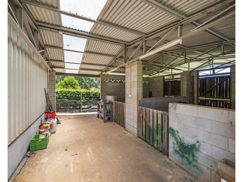 178 Meringandan Road, Kleinton QLD 4352
