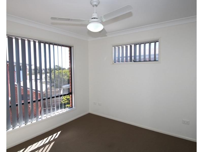 3/1 Ware Court, Darling Heights QLD 4350