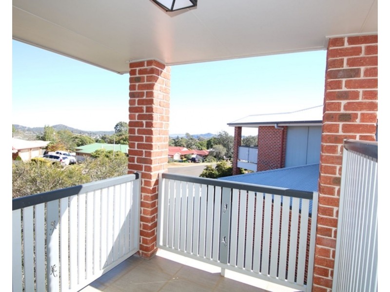 3/1 Ware Court, Darling Heights QLD 4350