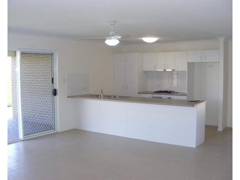 4 Lila Drive, Cotswold Hills QLD 4350